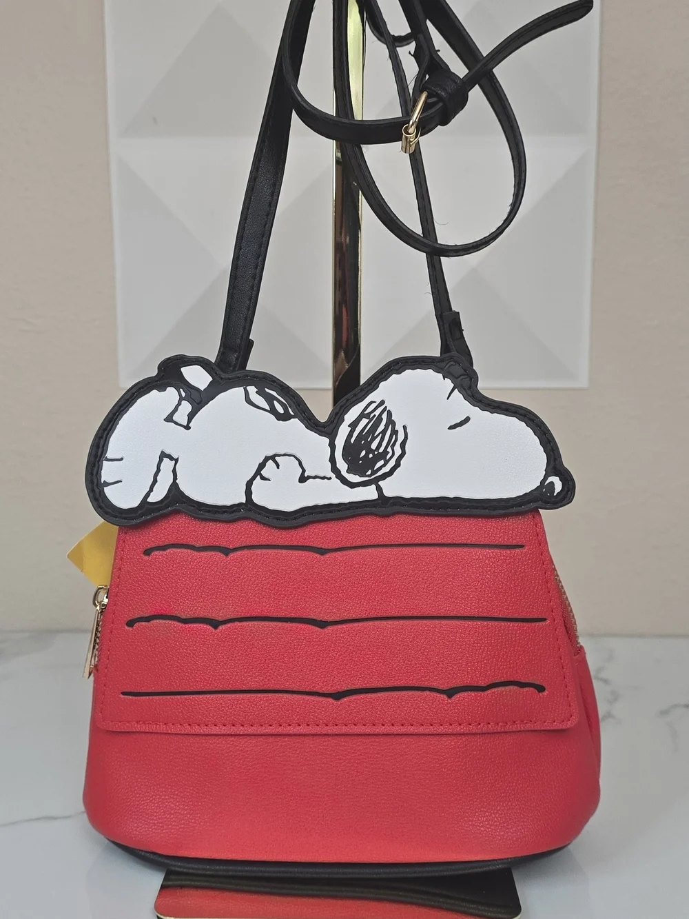 Peanuts Snoopy Sleeping on Doghouse Crossbody Bag | Red & Black Novelty Purse